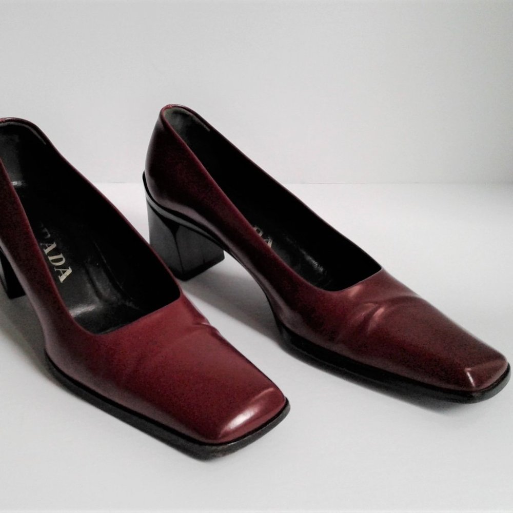 PRADA Pumps Heels Burgundy Square Toe Women's Shoes Red Leather EU Size 36